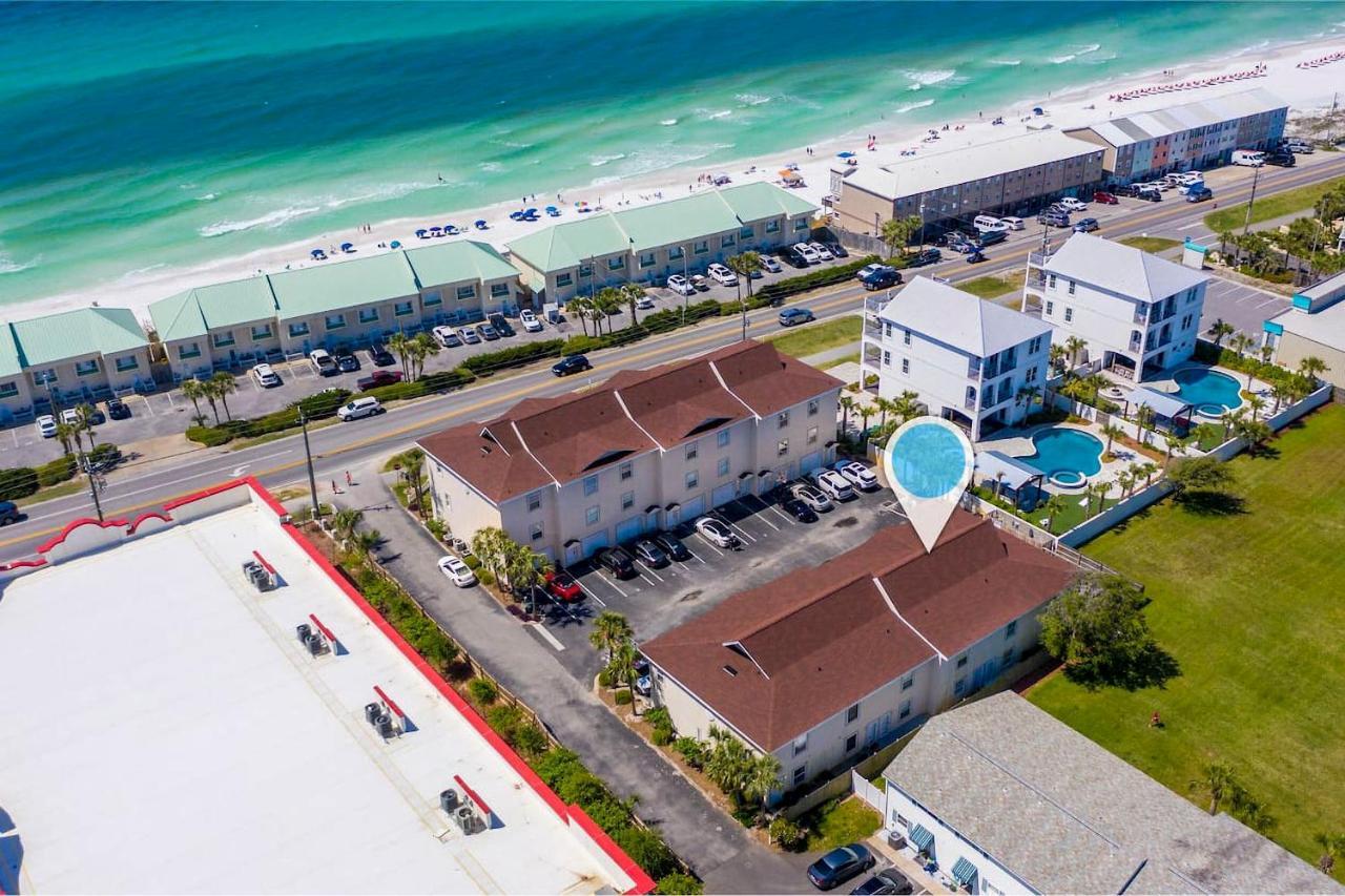 Beautiful Townhome Steps From Miramar Beach! Destin Exterior foto